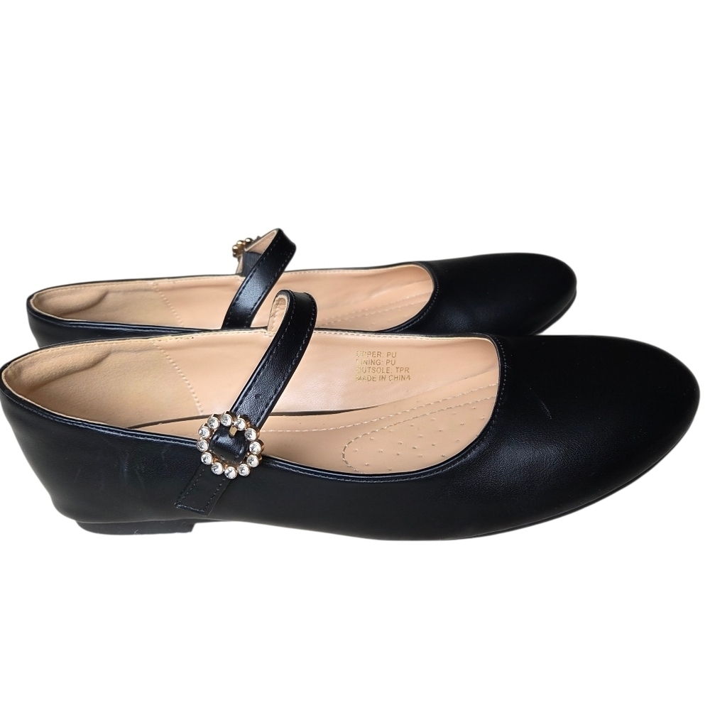 Viapipa Black Mary Jane Flat Shoes Size 8